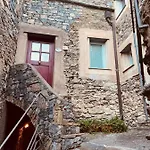 Spacious 2 Bedroom * Colletta