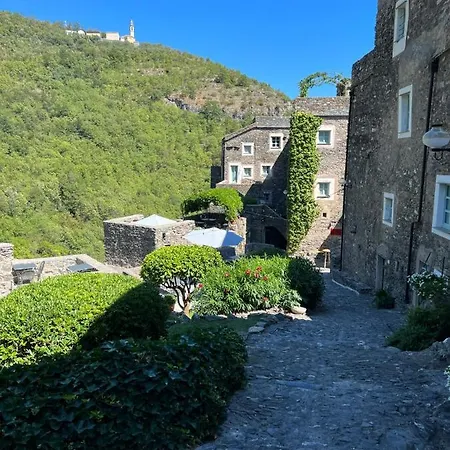 Spacious 2 Bedroom Appartement Colletta