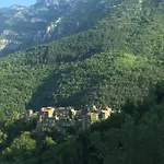 Apartment Spacious 2 Bedroom Colletta
